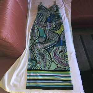 Spaghetti strap v-neck maxi dress by MSK size: S